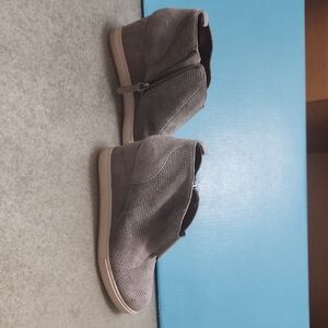 Paolo Gray Ankle Boots